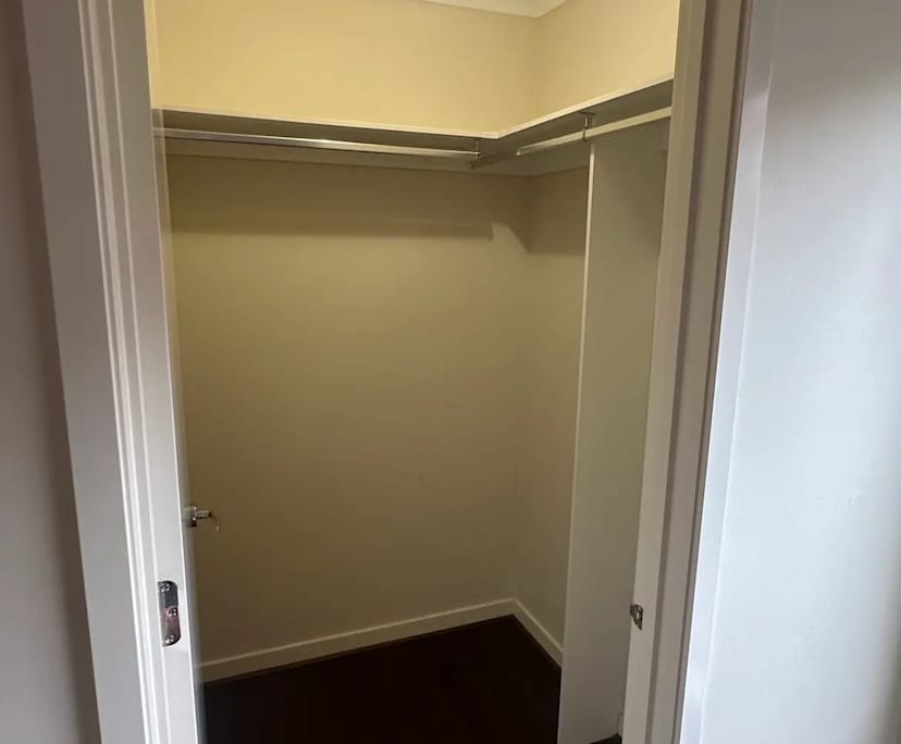 $300, Share-house, 4 bathrooms, Clyde North VIC 3978