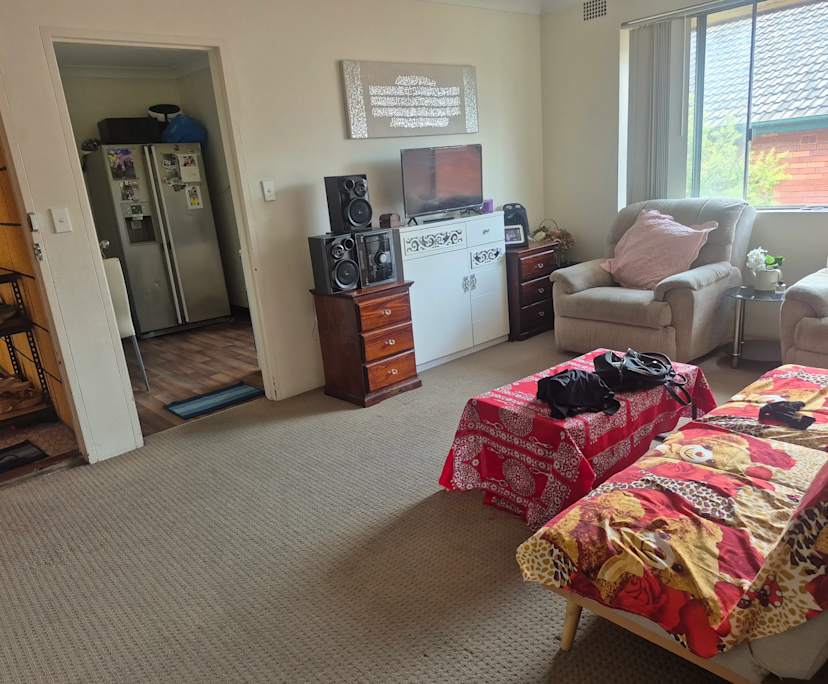 $350, Flatshare, 2 bathrooms, Wiley Park NSW 2195