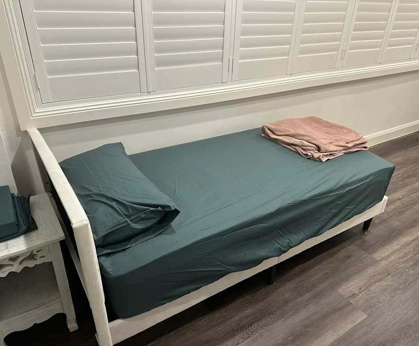 $260, Homestay, 3 bathrooms, Chatswood NSW 2067