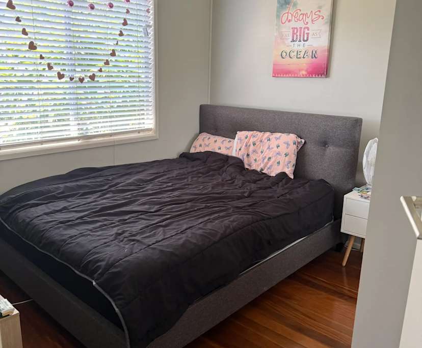 Unfurnished room in a share house