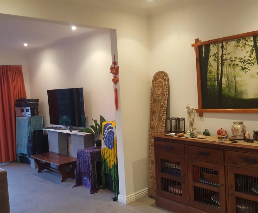 $285, Student-accommodation, 3 bathrooms, Brunswick East VIC 3057