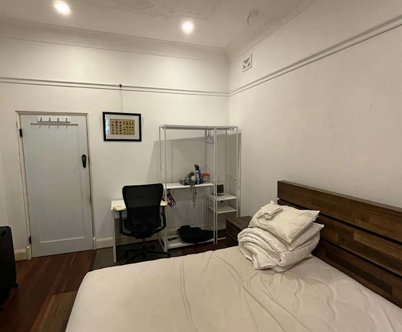 Furnished room in a share house
