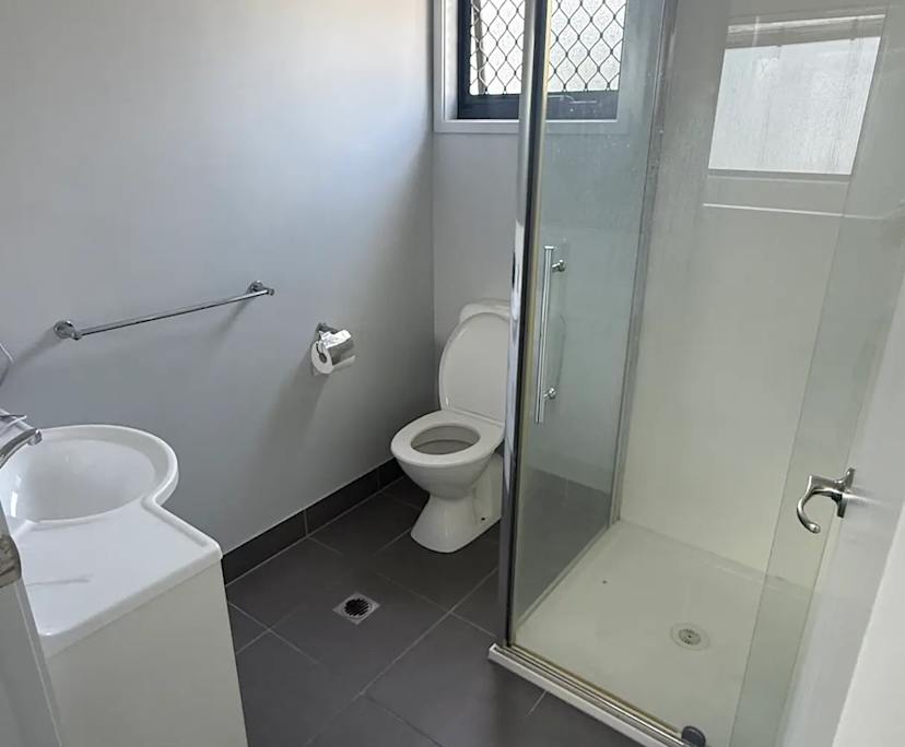 Unfurnished room with own bathroom