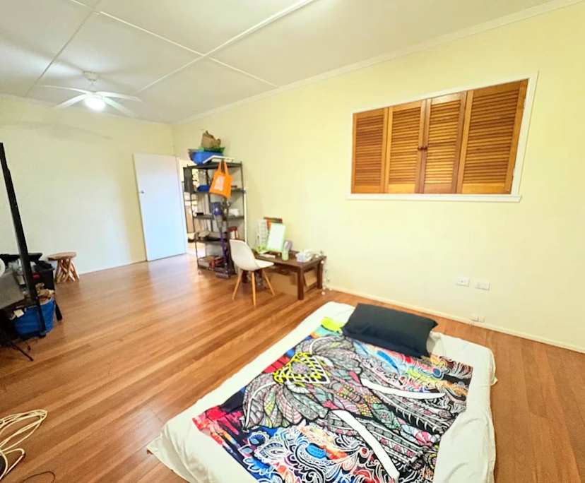 Unfurnished room in a share house