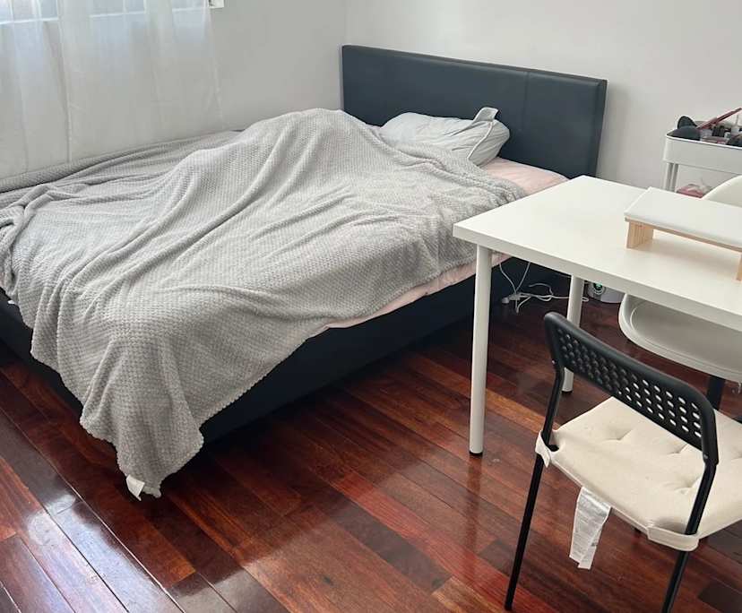 Furnished room with own bathroom