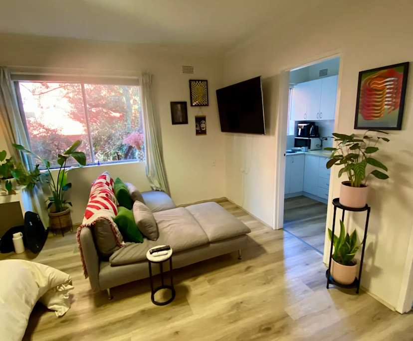 Furnished room studio flat for rent