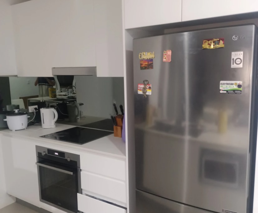 Furnished room in a flatshare