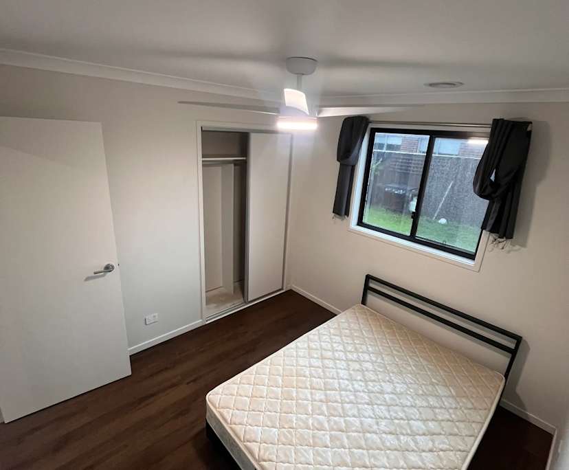 $250, Share-house, 4 bathrooms, Mambourin VIC 3024