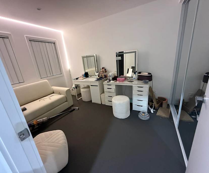 $425, Share-house, 3 bathrooms, Pemulwuy NSW 2145