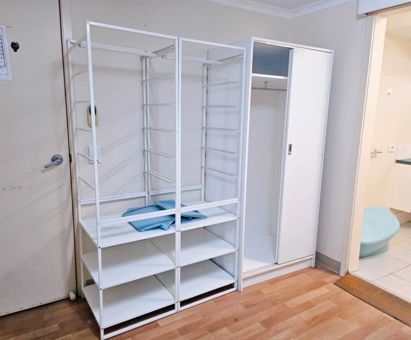 $280, Share-house, 6 bathrooms, Adelaide SA 5000