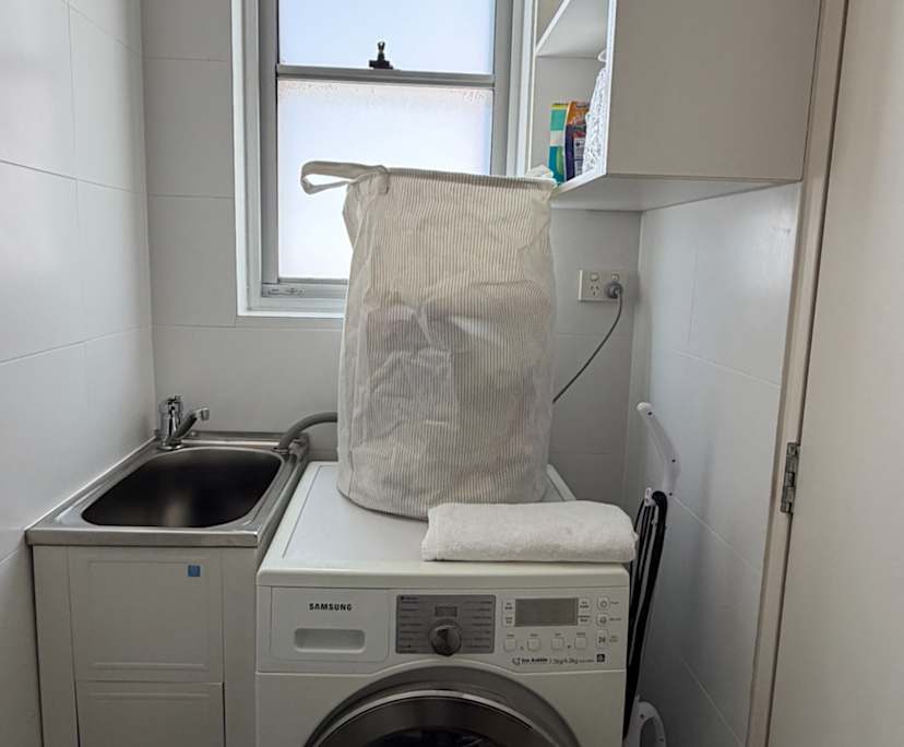 Furnished room studio flat for rent