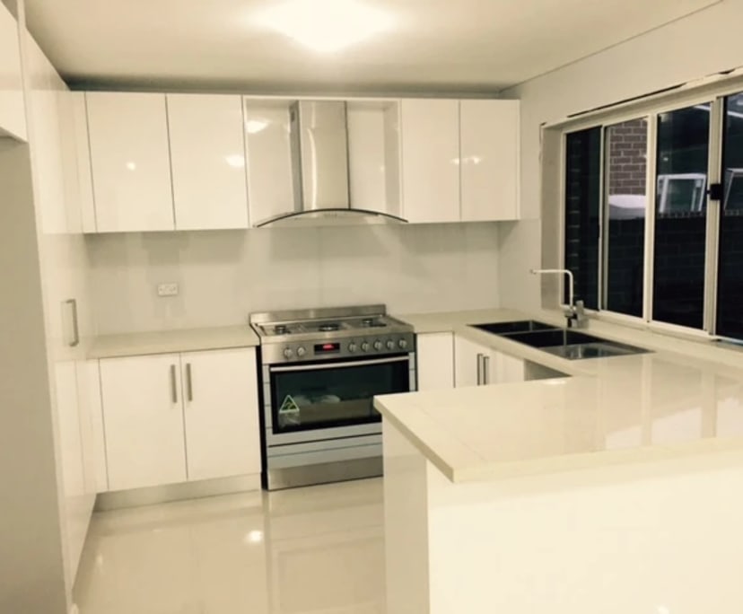 $200, Share-house, 5 bathrooms, Minto NSW 2566