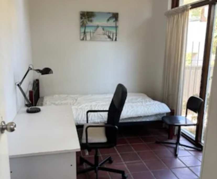 $350, Share-house, 6 bathrooms, Kingsford NSW 2032