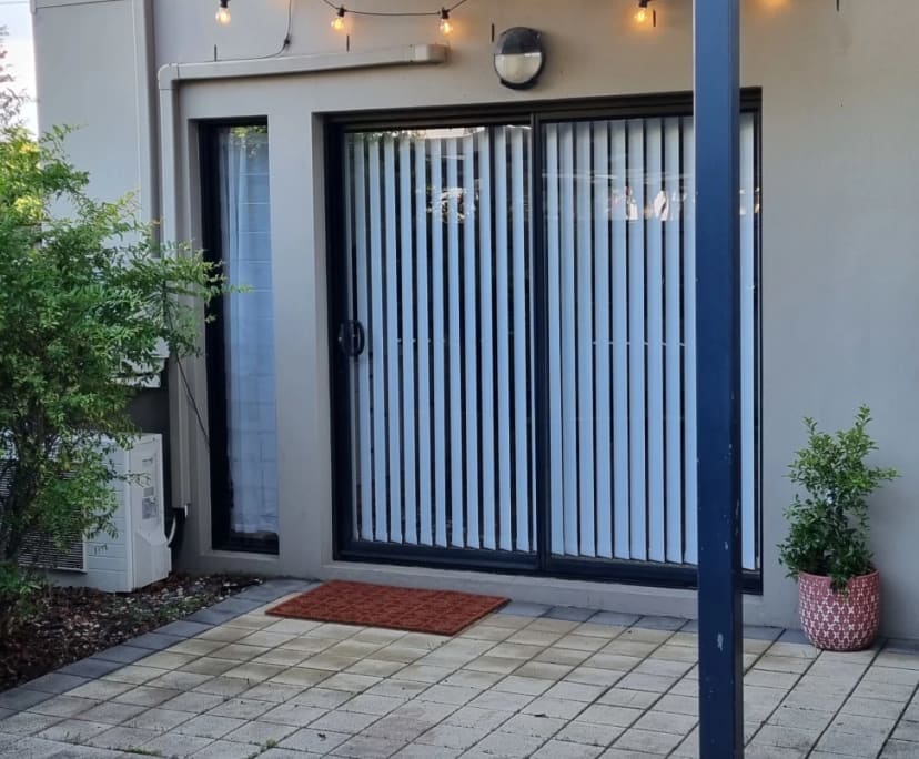 Room for Rent in Wellington Point, Brisbane 250,