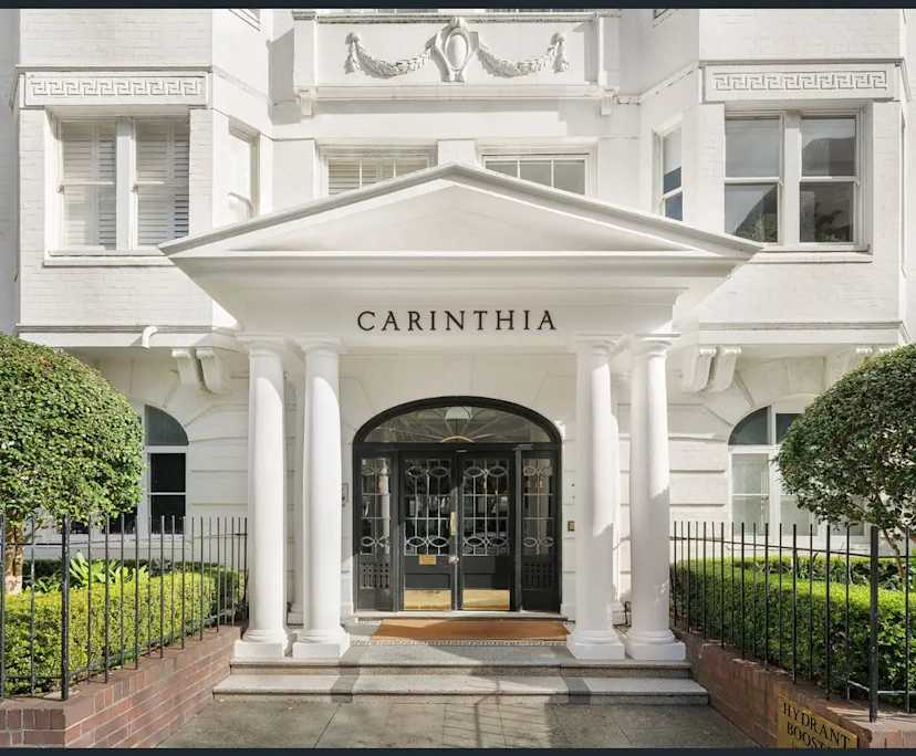 Whole property with 2 rooms for rent