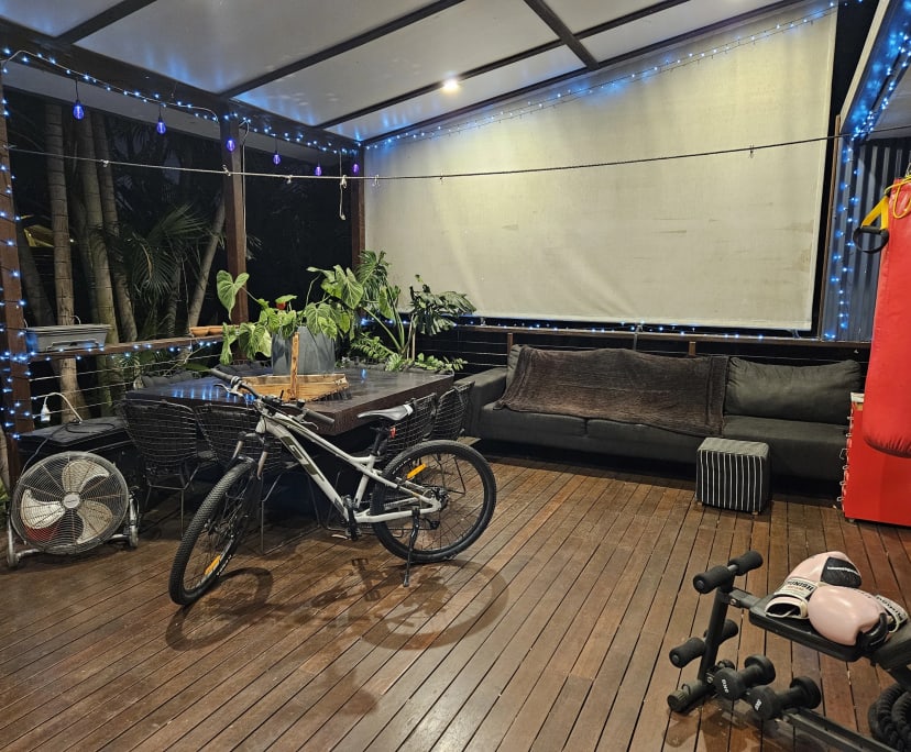 Furnished room in a share house