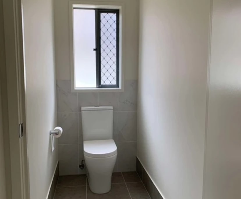 $220, Share-house, 4 bathrooms, Redbank Plains QLD 4301