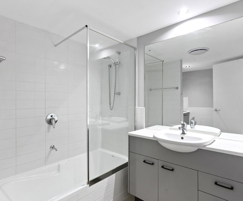 $350, Flatshare, 2 bathrooms, West Perth WA 6005