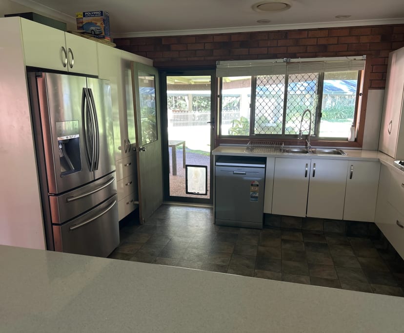 $300, Share-house, 4 bathrooms, Worongary QLD 4213