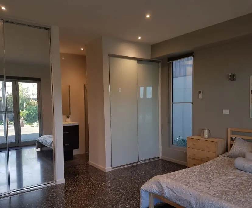 Furnished room with own bathroom