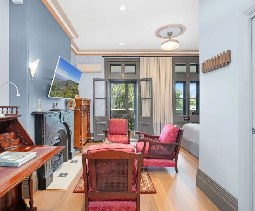 $970, 1-bed, 1 bathroom, Surry Hills NSW 2010