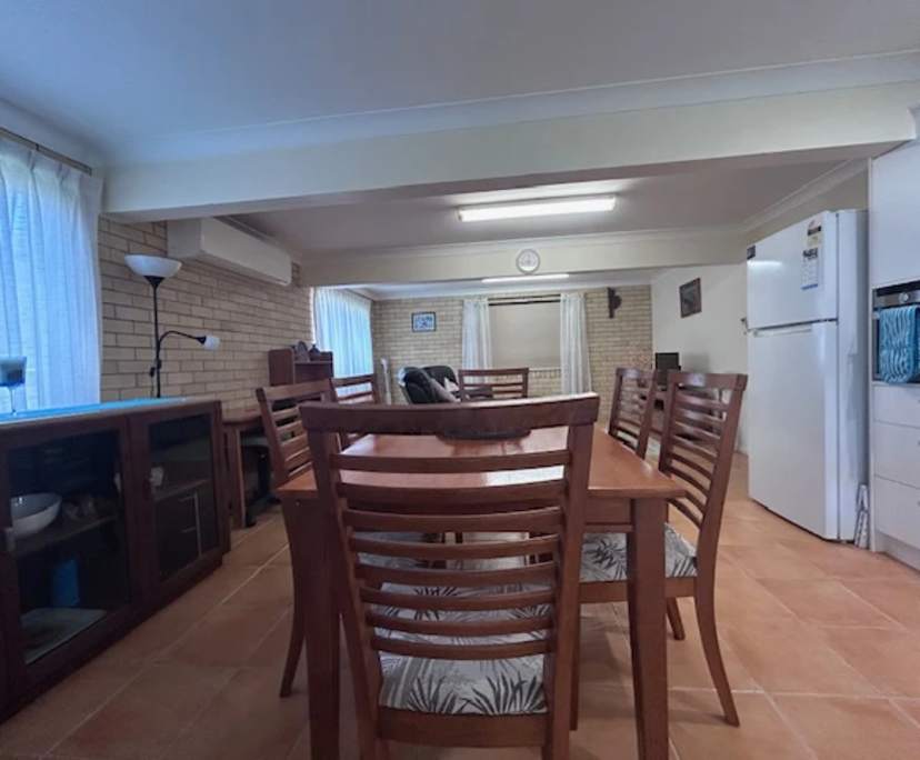 $445, Granny-flat, 1 bathroom, Carseldine QLD 4034