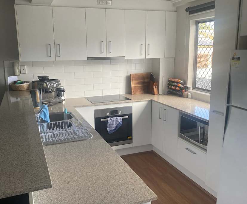 $360, Flatshare, 2 bathrooms, Ashgrove QLD 4060