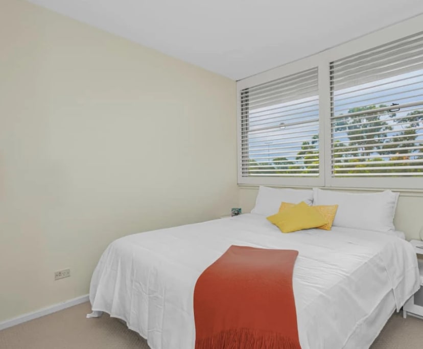 $470, Flatshare, 2 bathrooms, Neutral Bay NSW 2089