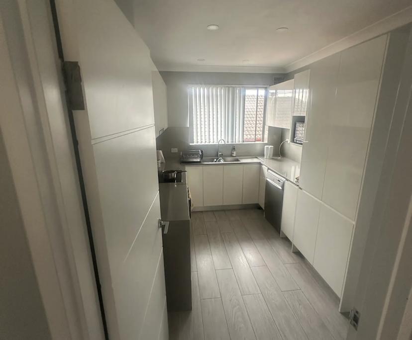 Whole property with 2 rooms for rent