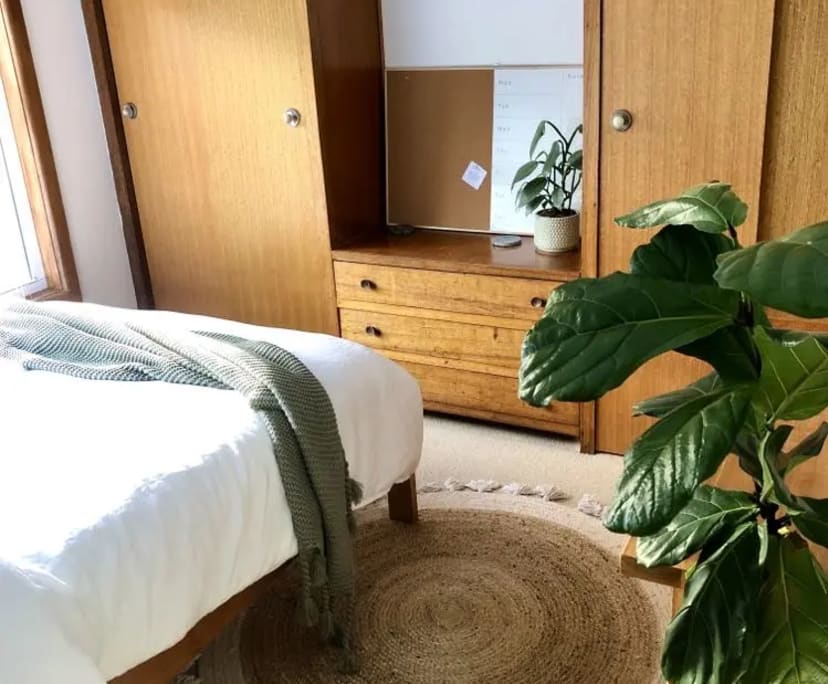 Room for Rent in Warrnambool, VIC 230, Flexible w...