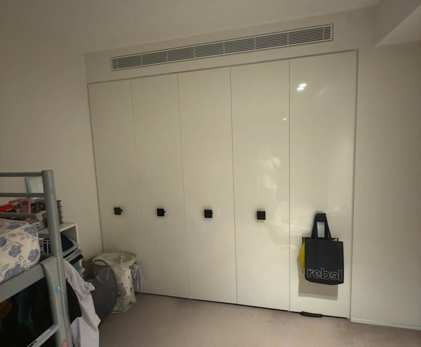 $250, Flatshare, 2 bathrooms, Haymarket NSW 2000