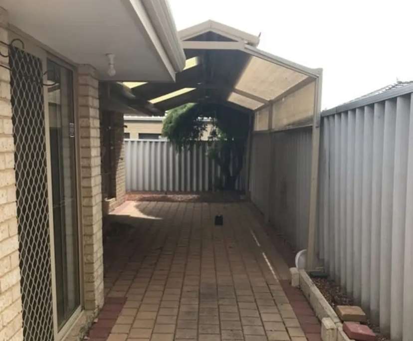 Unfurnished room in a share house