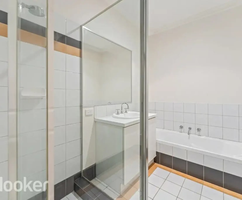$185, Share-house, 3 bathrooms, East Victoria Park WA 6101