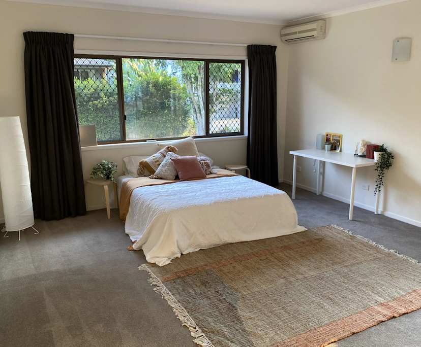 $265, Share-house, 6 bathrooms, Chapel Hill QLD 4069