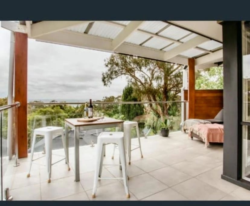 Room for Rent in McCrae, Melbourne 300, Furnished...