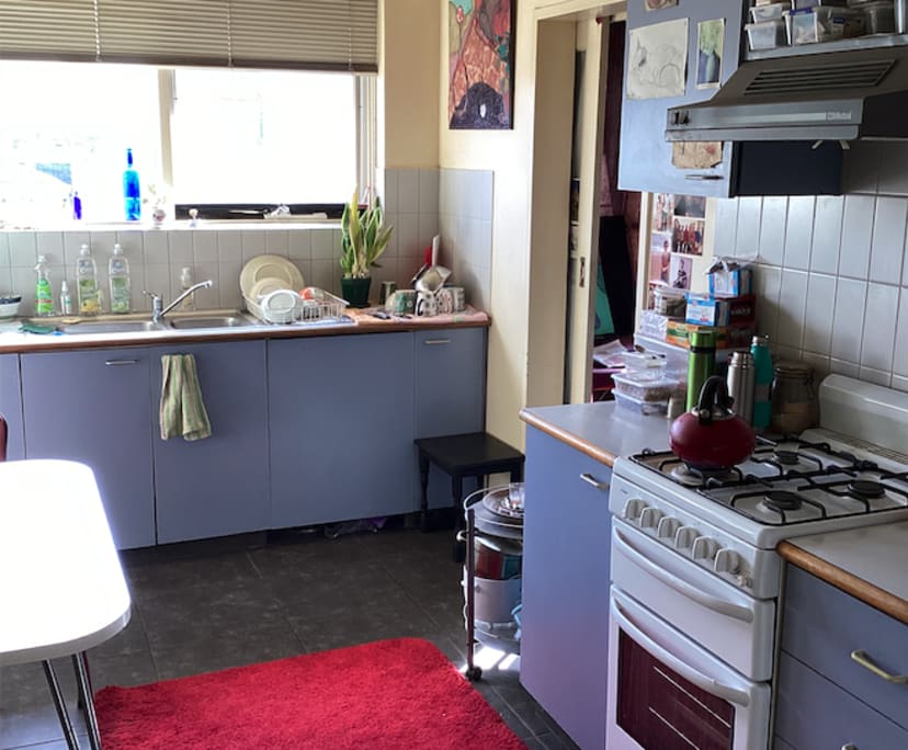 $200, Flatshare, 2 bathrooms, Glen Huntly VIC 3163