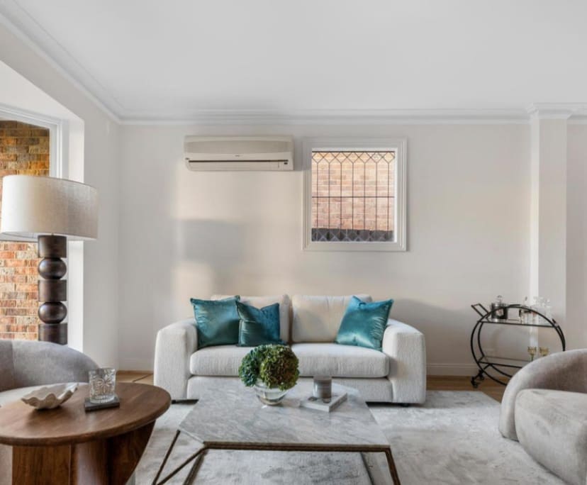 Unfurnished room in a share house