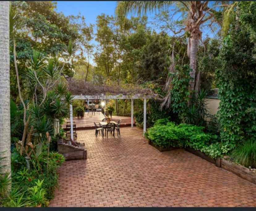 $400, Studio, 1 bathroom, Norman Park QLD 4170