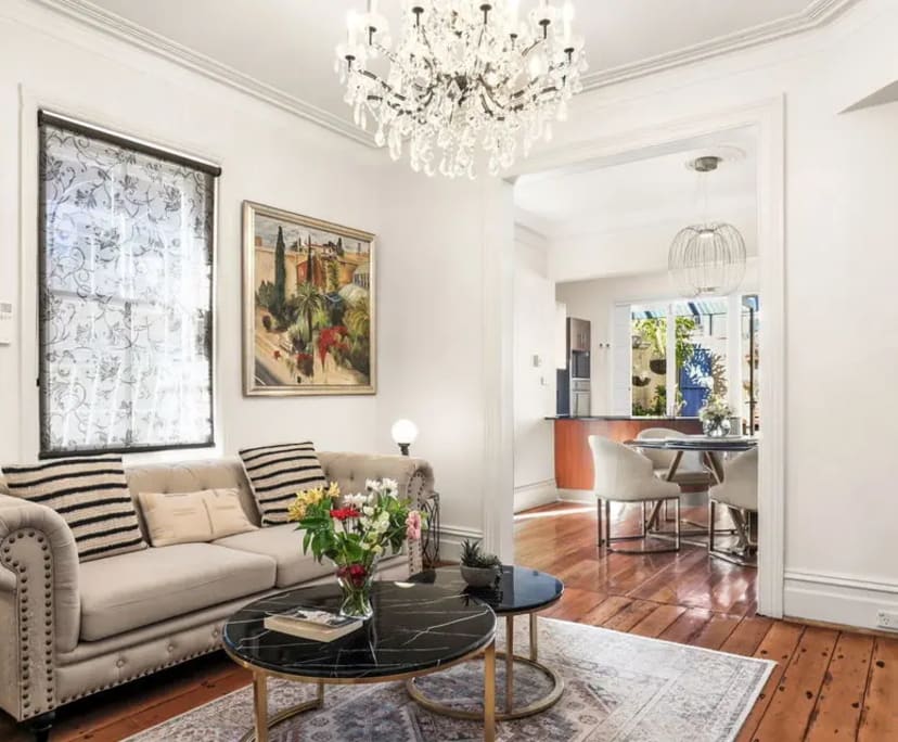 Furnished room in a share house