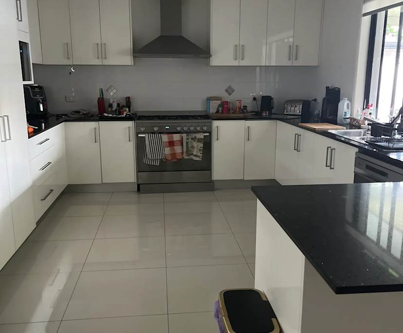 $250, Share-house, 4 bathrooms, Waterford QLD 4133