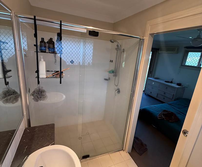 $400, Share-house, 4 bathrooms, Tweed Heads South NSW 2486