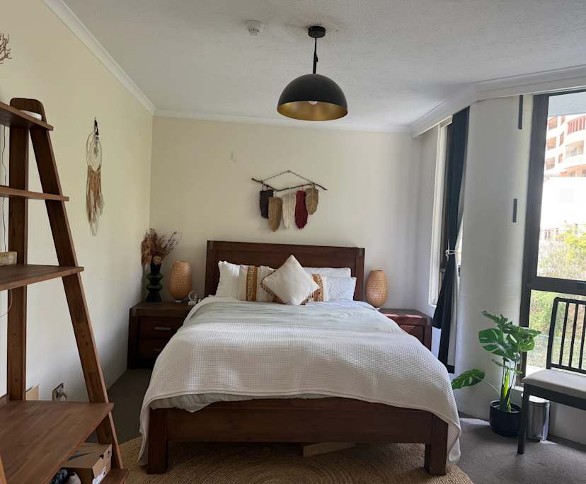 Furnished room in a share house