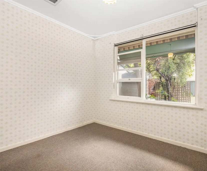 $250, Share-house, 3 bathrooms, Daw Park SA 5041