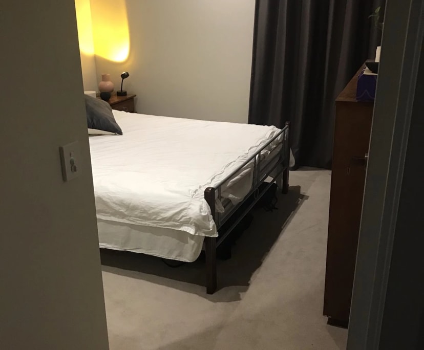 $275, Whole-property, 3 bathrooms, West End QLD 4101