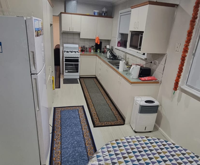 $200, Share-house, 4 bathrooms, Forest Hill VIC 3131