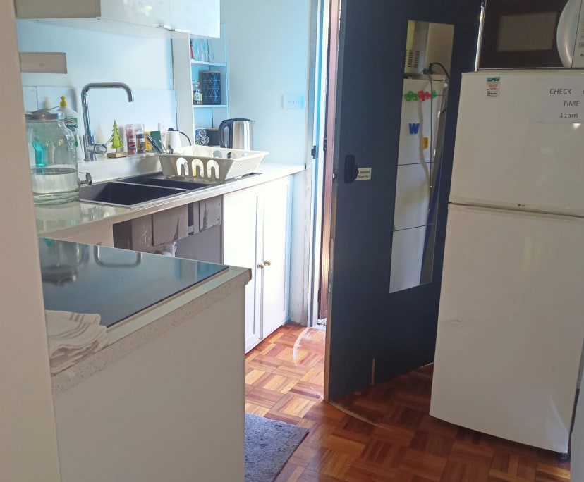 $550, Granny-flat, 1 bathroom, Glen Huntly VIC 3163