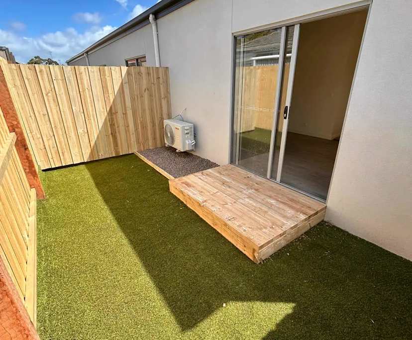 $380, Share-house, 6 bathrooms, East Geelong VIC 3219