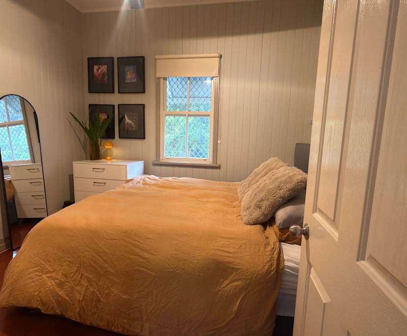 Unfurnished room in a share house