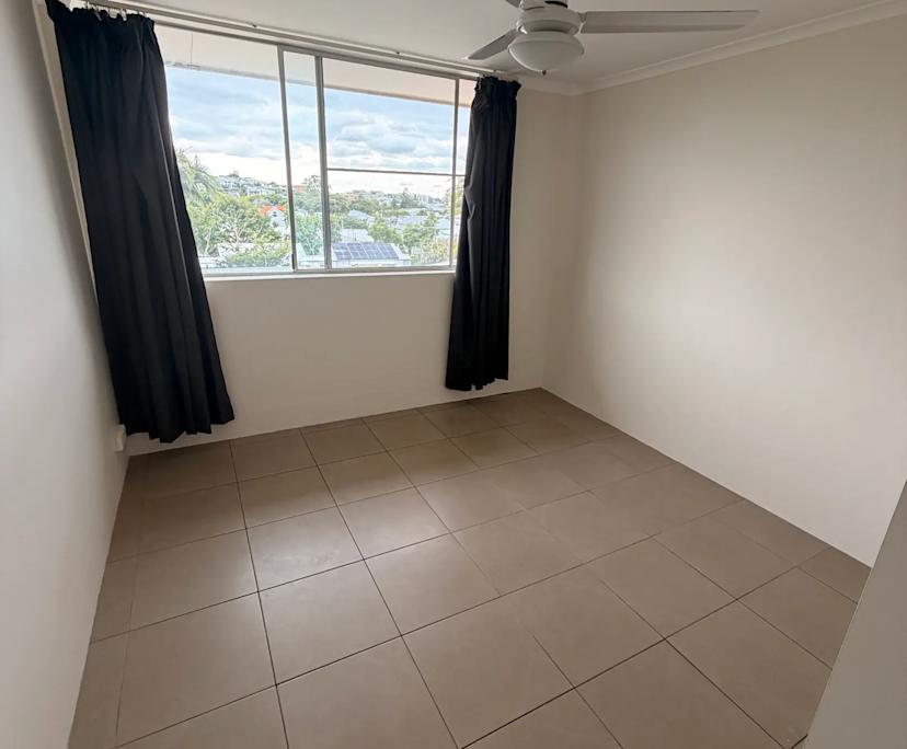 Unfurnished room in a flatshare