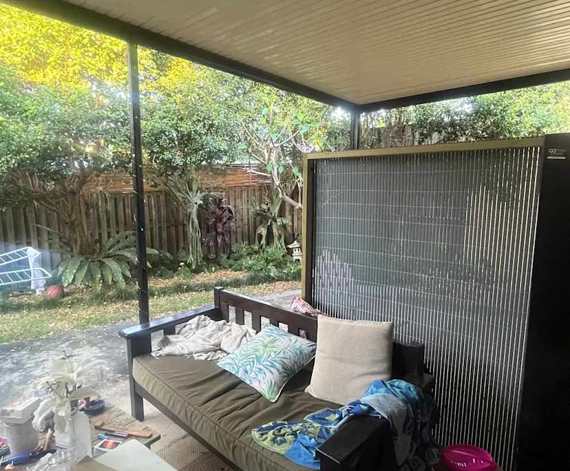 Whole property with 2 rooms for rent